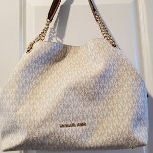 Michael Kors Tote